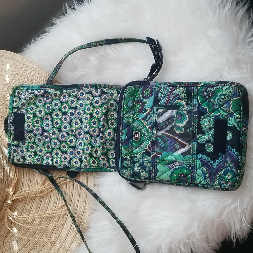 VERA BRADLEY CROSSBODY DISCONTINUED BAG - Picture 4 of 14